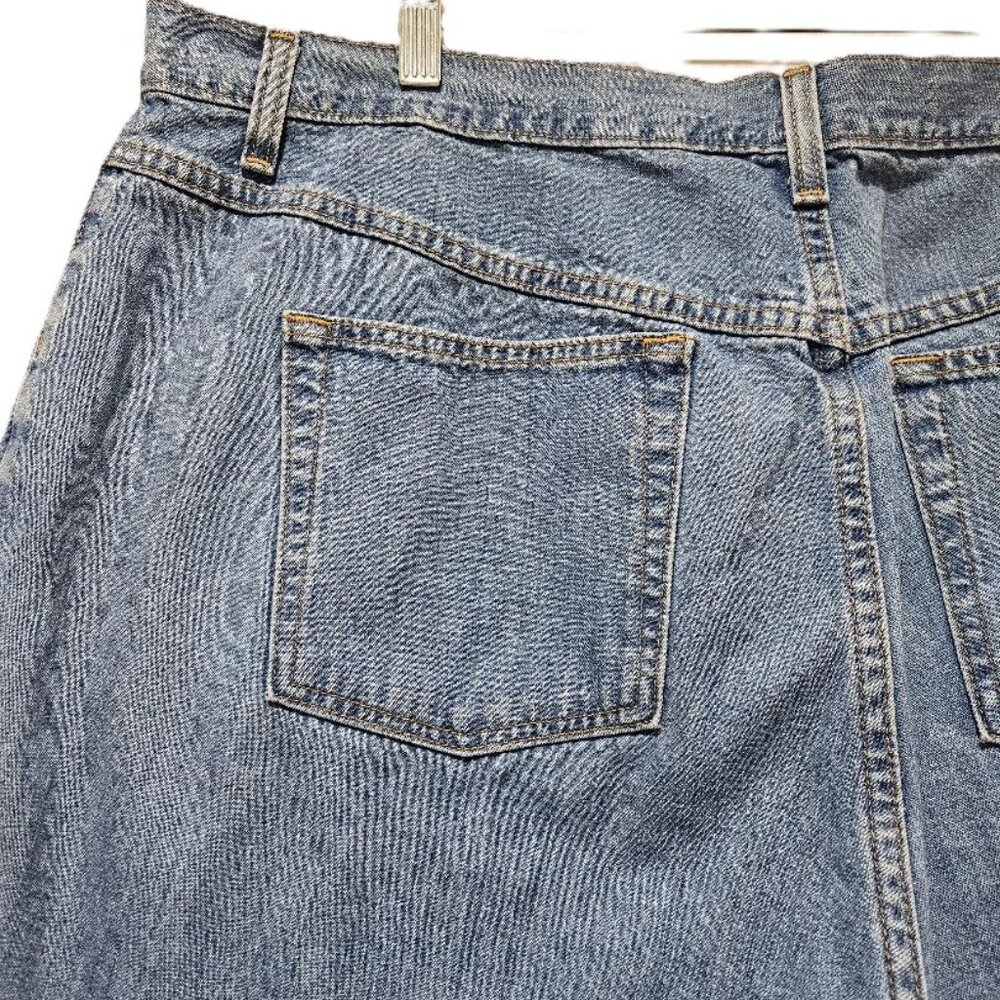 LL BEAN LIGHT WASH COTTON 5 POCKET JEAN CAPRIS  22W  CROPPED PANTS STRAIGHT LEG - Picture 4 of 6
